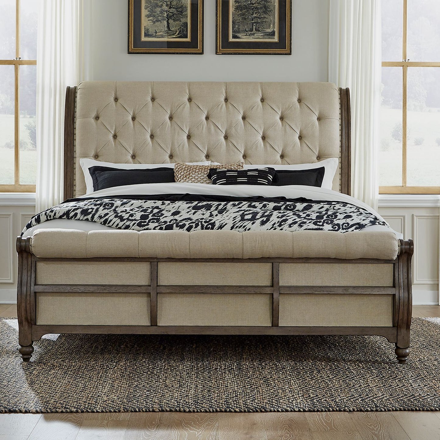 Americana Farmhouse - Queen Sleigh Bed