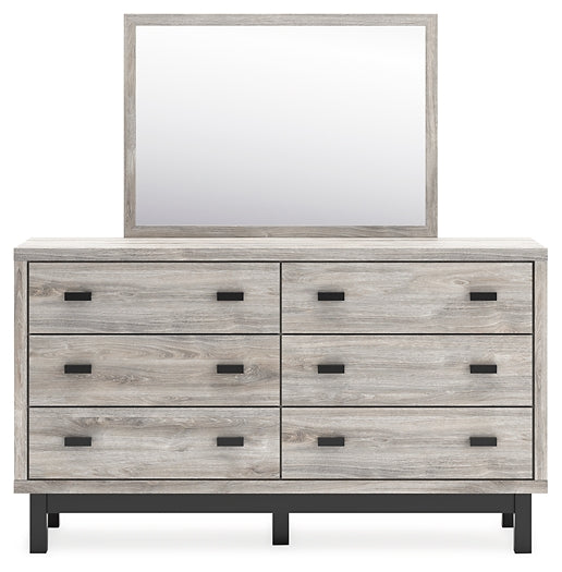 Vessalli Queen Panel Headboard with Mirrored Dresser and 2 Nightstands